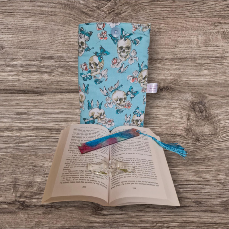 Pochette à livre, bague,marque page